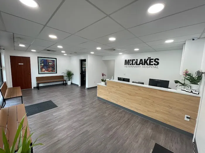 Midlakes Veterinary Hospital Picture 2