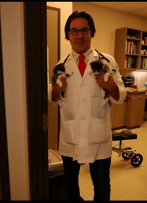 Uptown Veterinary Hospital- Dr. Tahl P. Rozycki Picture 5