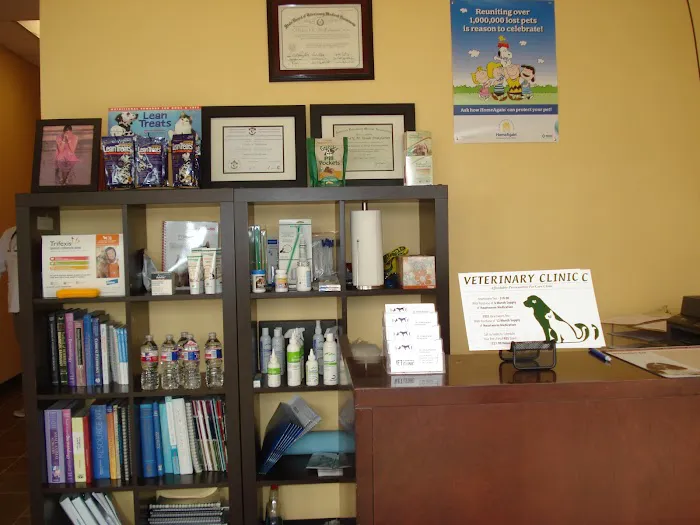Veterinary Clinic of Pearland Picture 1