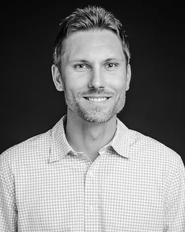 Varga Jeremy DVM - Austin Veterinary Diagnostic Hospital Picture 2