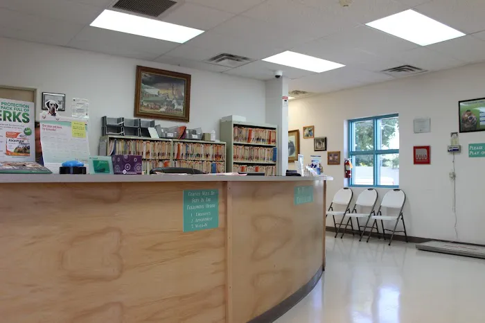 Los Lunas Animal Clinic Picture 9