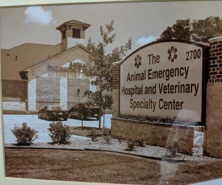 Veterinary Specialty Center & Animal Emergency Hospital