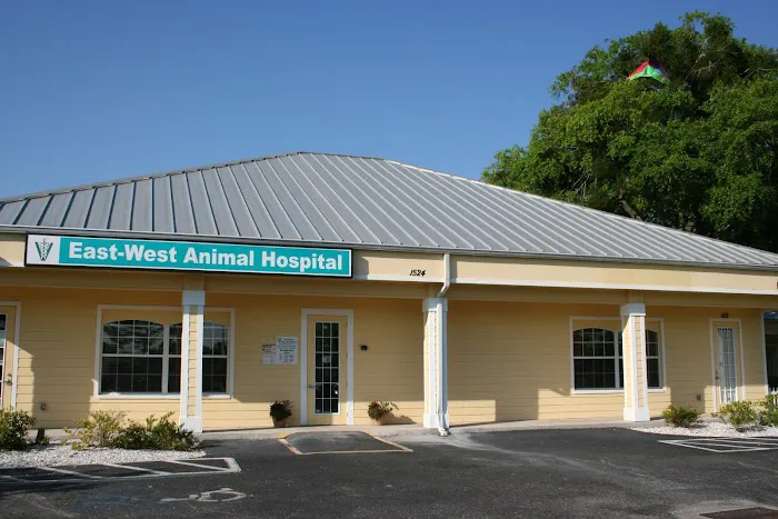 East-West Animal Hospital Picture 1