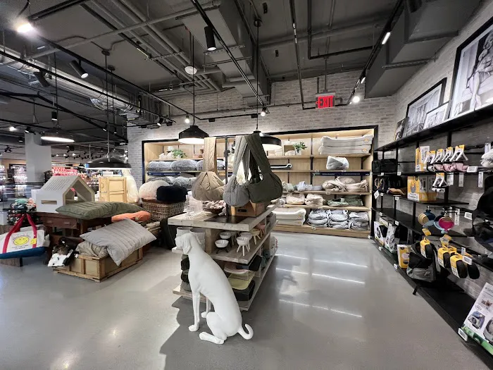 Petco Picture 5