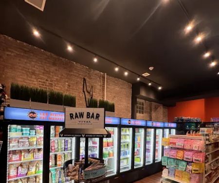 L&B Healthy Pet Markets