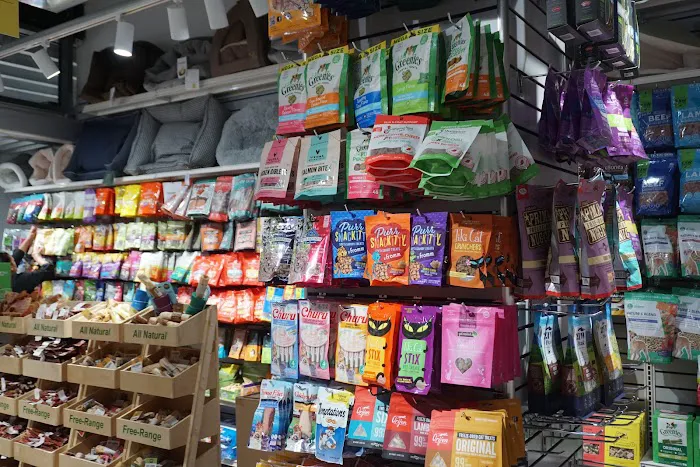 The Pet Market Picture 10