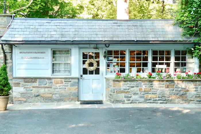 Ivens-Bronstein Veterinary Hospital Picture 7