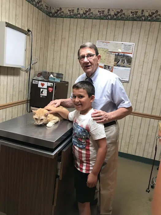 Colonial Animal Hospital Picture 8