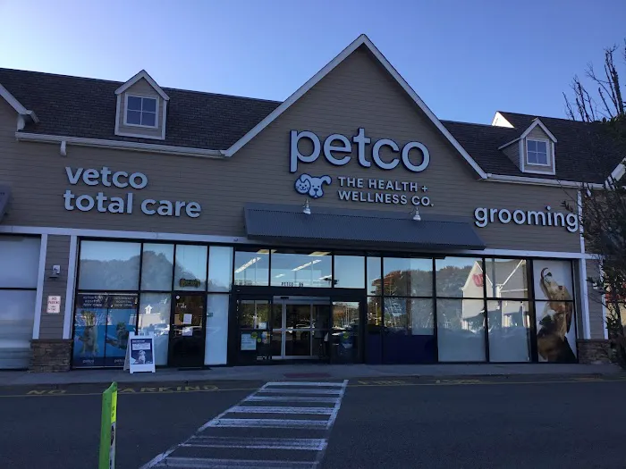 Petco Picture 4