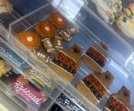 Roxanneu2019s Gourmet Pet Bakery