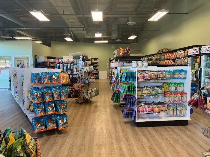 Well Bred - The Healthy Pet Marketplace, Self Wash & DOG GROOMERS Picture 8