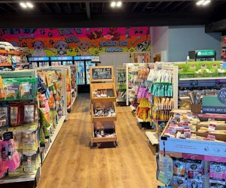 L&B Healthy Pet Markets