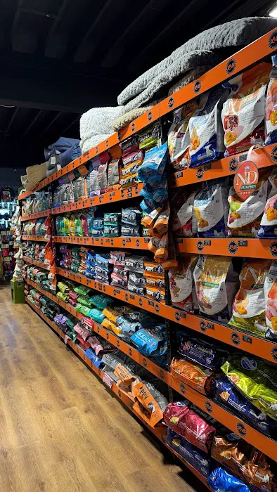 L&B Healthy Pet Markets Picture 5