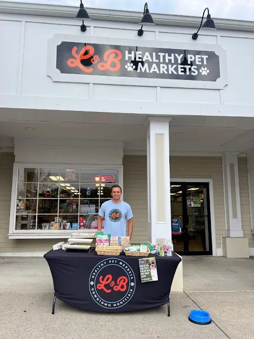 L&B Healthy Pet Markets Picture 8