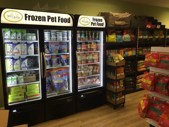 Well Bred - The Healthy Pet Marketplace Picture 3