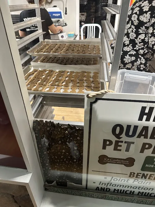 Paws Barkery and Boutique Picture 7