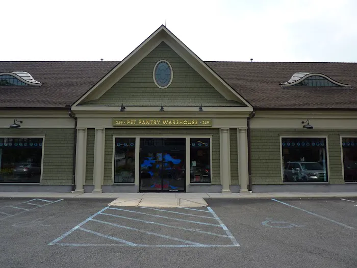 Pet Pantry Warehouse Picture 2