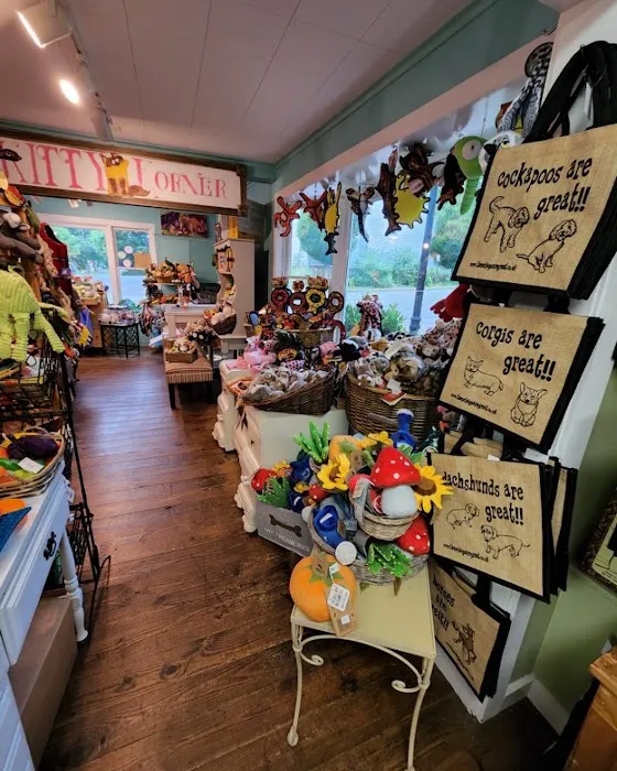 Winky's Pet Boutique Picture 9