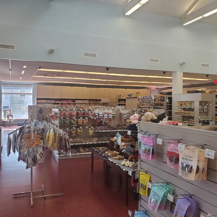 Pet Pantry Warehouse Picture 2