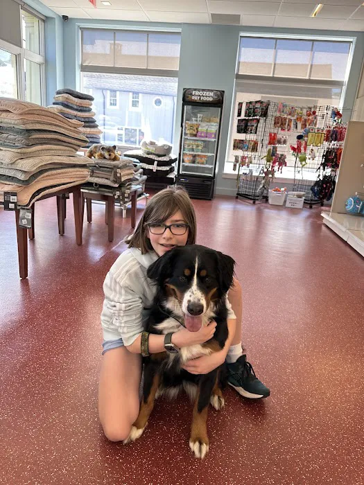 Pet Pantry Warehouse Picture 9