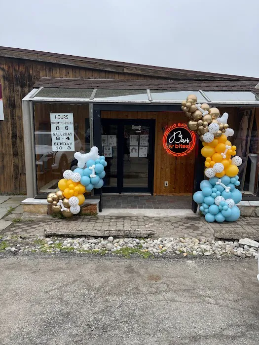 Bark N’ Bites Dog Bakery Picture 2