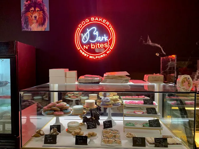 Bark N’ Bites Dog Bakery Picture 6