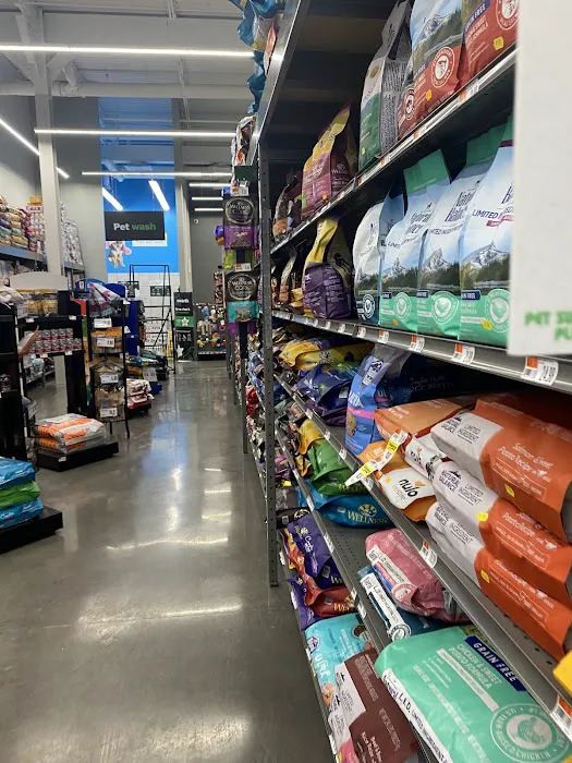 Pet Supplies Plus New Windsor (Vails Gate) Picture 3