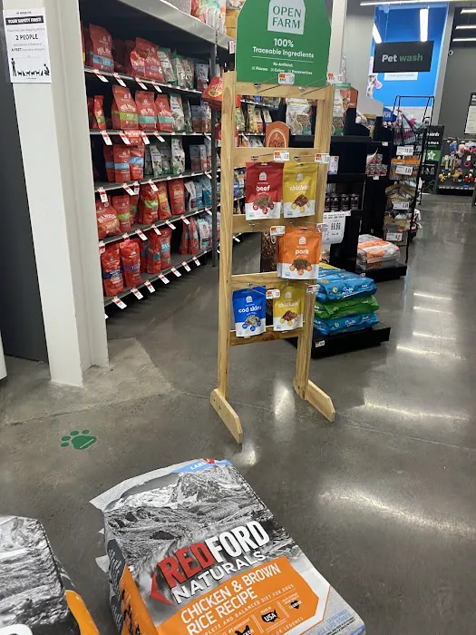 Pet Supplies Plus New Windsor (Vails Gate) Picture 8