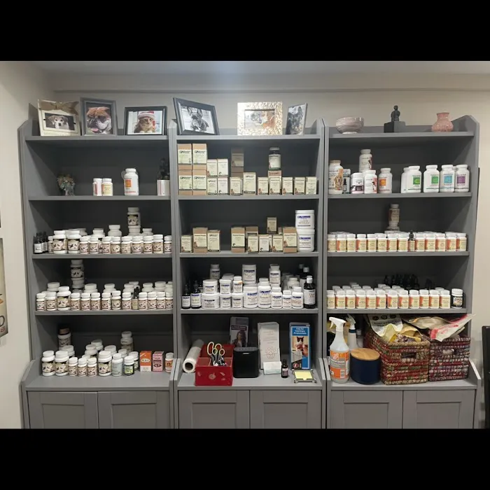 Dr. Karen Collins, VMD, LLC - Holistic Pet Healing - Souderton Picture 4