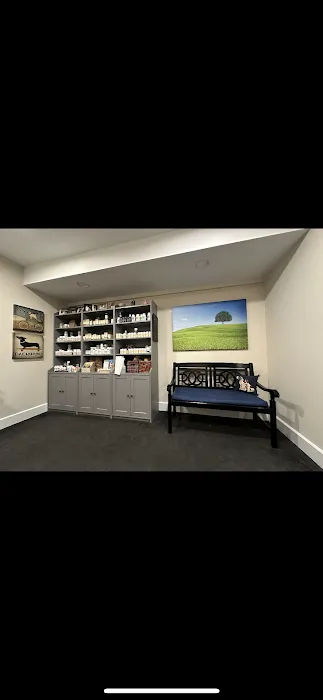 Dr. Karen Collins, VMD, LLC - Holistic Pet Healing - Souderton Picture 6