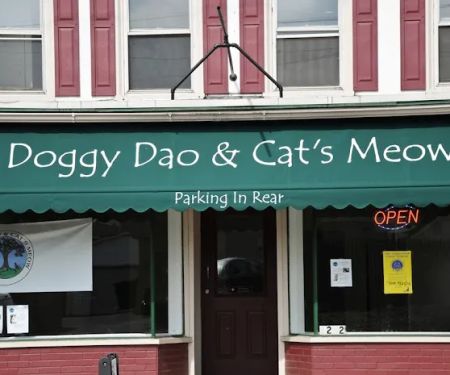 Doggy Dao & Cat's Meow