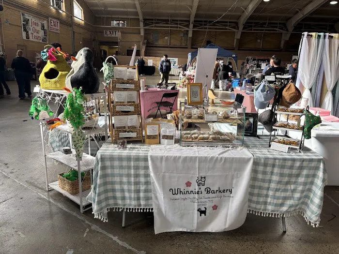 Whinnie's Barkery and Gift Boutique Picture 2