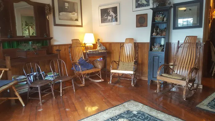 Milford Veterinary Clinic Picture 1