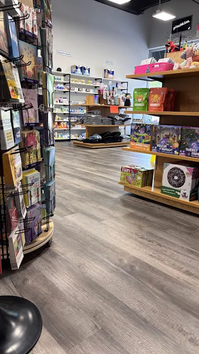 A to Z Pet Shop Picture 1
