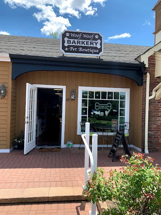 Woof Woof Barkery & Pet Boutique Picture 5