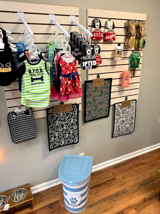Woof Woof Barkery & Pet Boutique Picture 10