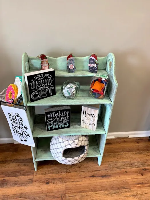 Woof Woof Barkery & Pet Boutique Picture 8