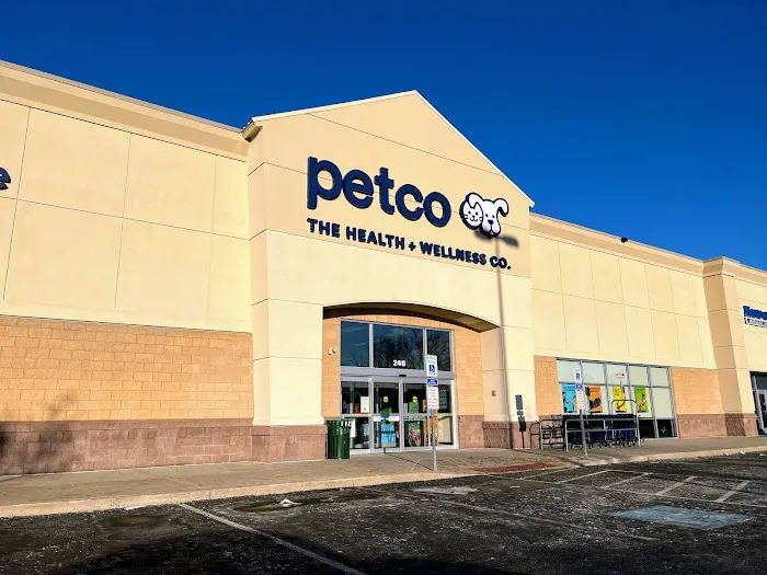 Petco Picture 3