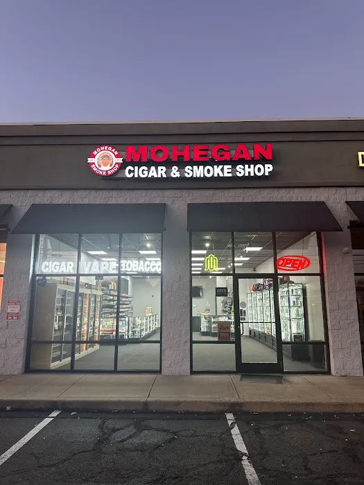 Mohegan smokeshop cigar & vape Picture 2