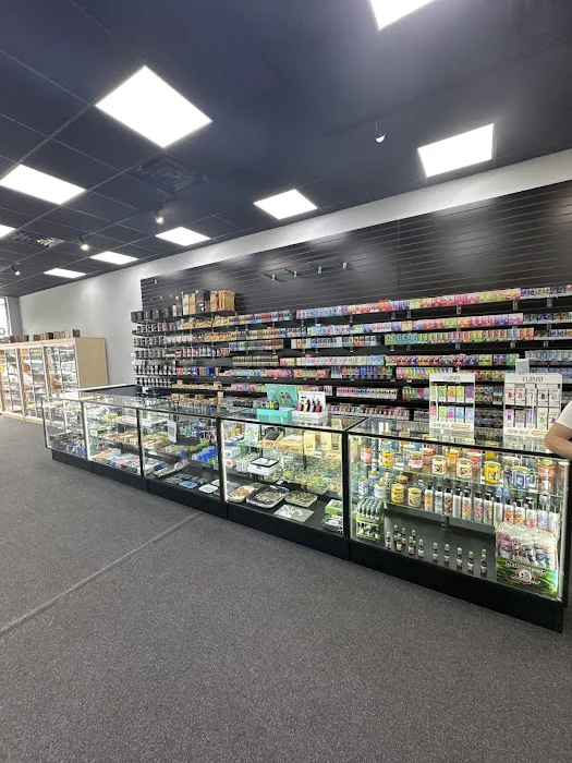 Mohegan smokeshop cigar & vape Picture 10