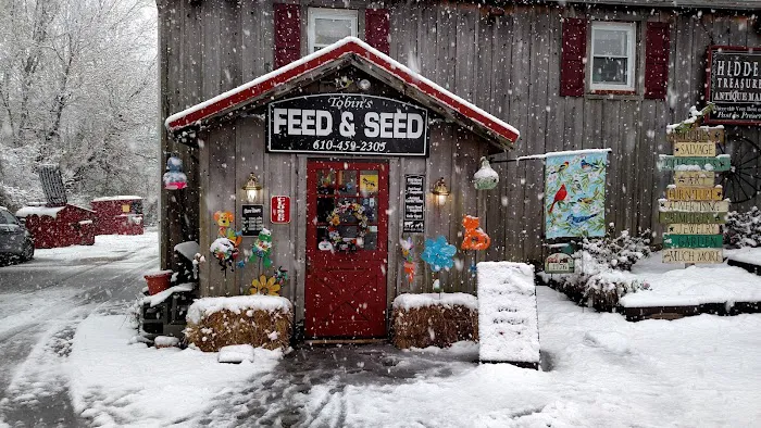 Tate's Feed & Seed Picture 2
