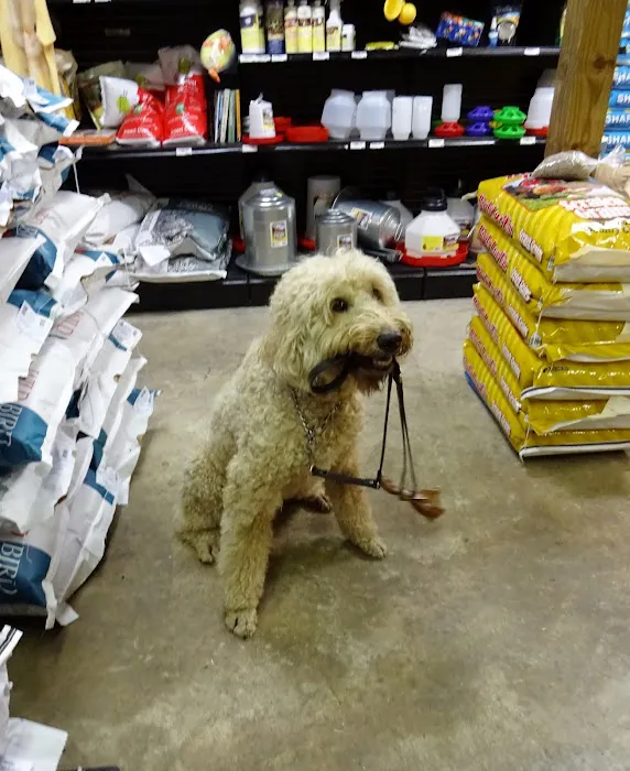 Tate's Feed & Seed Picture 5