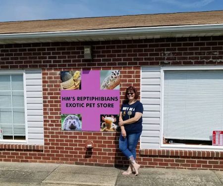 HM's Reptiphibians Exotic Pet Store