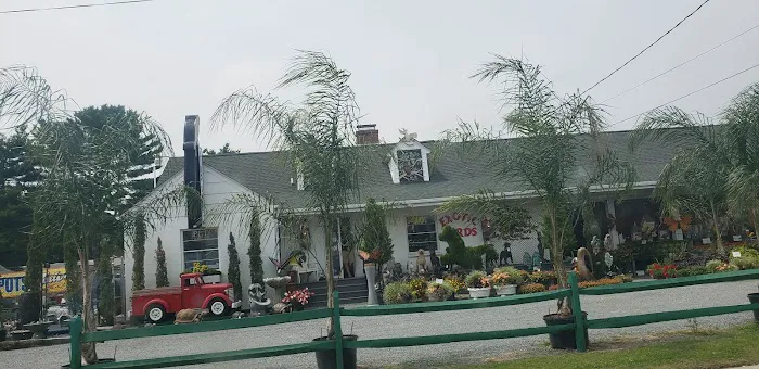 Farmer Girl Exotic Gardens Picture 5