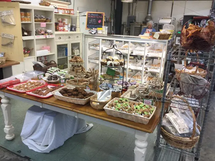 Doggie Delights Bakery Picture 3