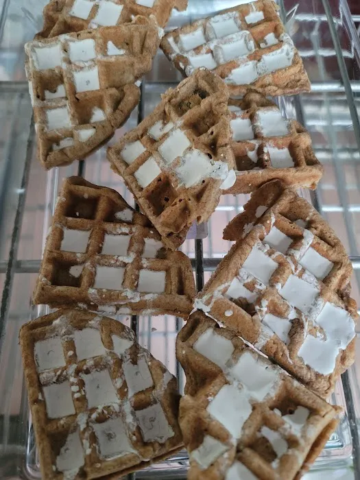 Kerri's Pawsome Bakery Picture 8
