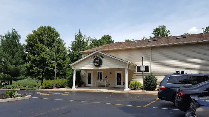 Route 516 Animal Hospital Picture 3