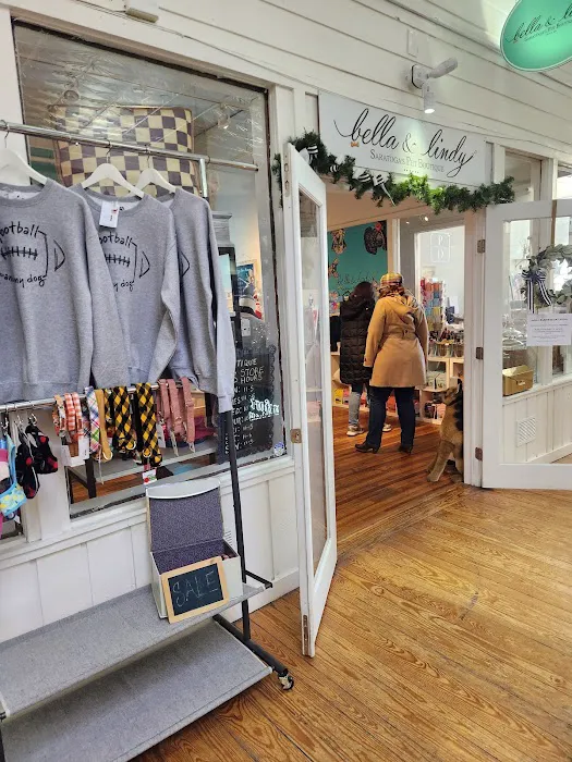 Bella & Lindy Pet Boutique Picture 1