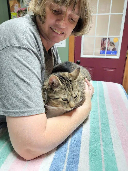 Eagles Peak Animal Clinic Picture 4