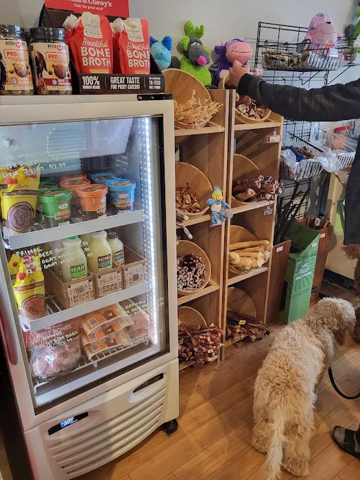 Weber's Pet Supermarket Picture 1